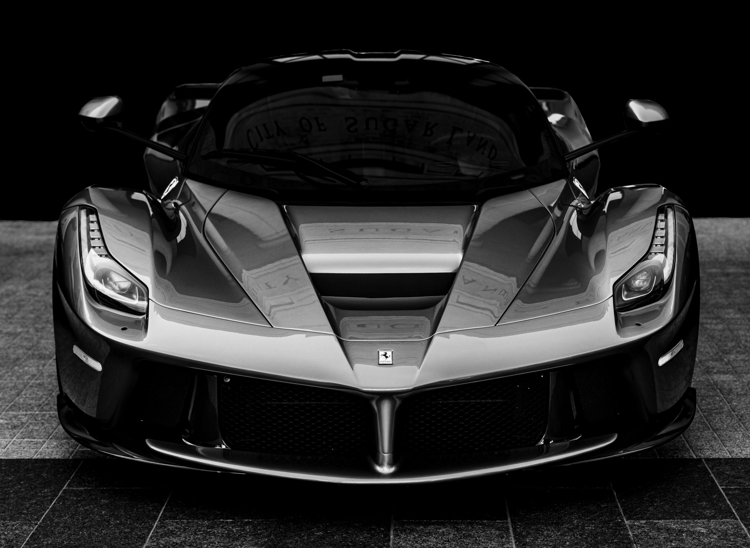 真实拍摄的法拉利LaFerrari